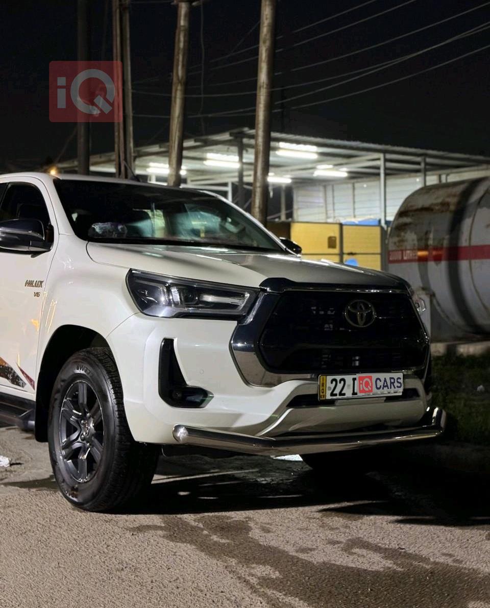 تويوتا هايلوكس